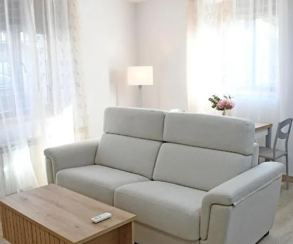 아파트 Edulis 2 *